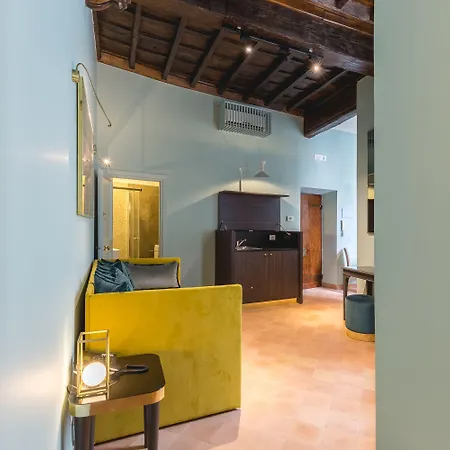 Maison Giulia 4*