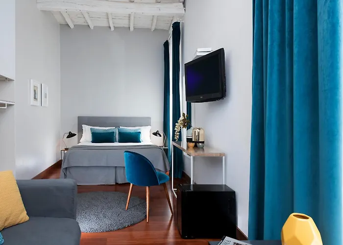 Bed & Breakfast Maison Giulia 4*