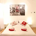 Maison Giulia ベッド・アンド・ブレックファスト 4*