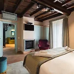 Maison Giulia 4*