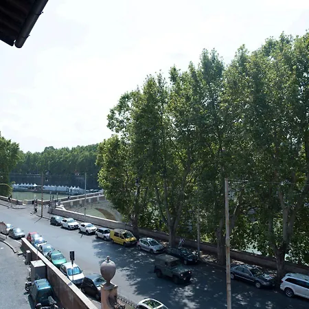 Bed & Breakfast Maison Giulia By Hili 4*