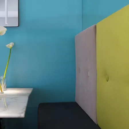 Maison Giulia By Hili Bed & Breakfast