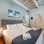 Nocleg ze śniadaniem Maison Giulia 4*
