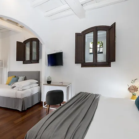 Maison Giulia By Hili Alojamento de Acomodação e Pequeno-almoço 2*