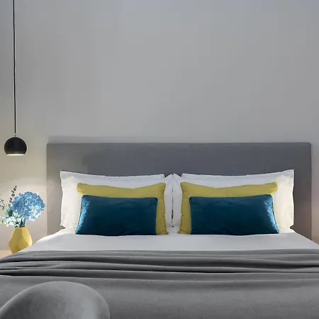 Maison Giulia By Hili Alojamento de Acomodação e Pequeno-almoço 2*